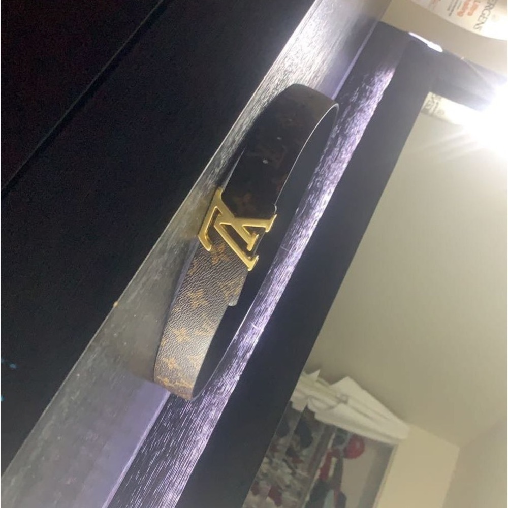 Louis Vuitton belt, Authentic purchased at West Farms Mall, CT Louis Store